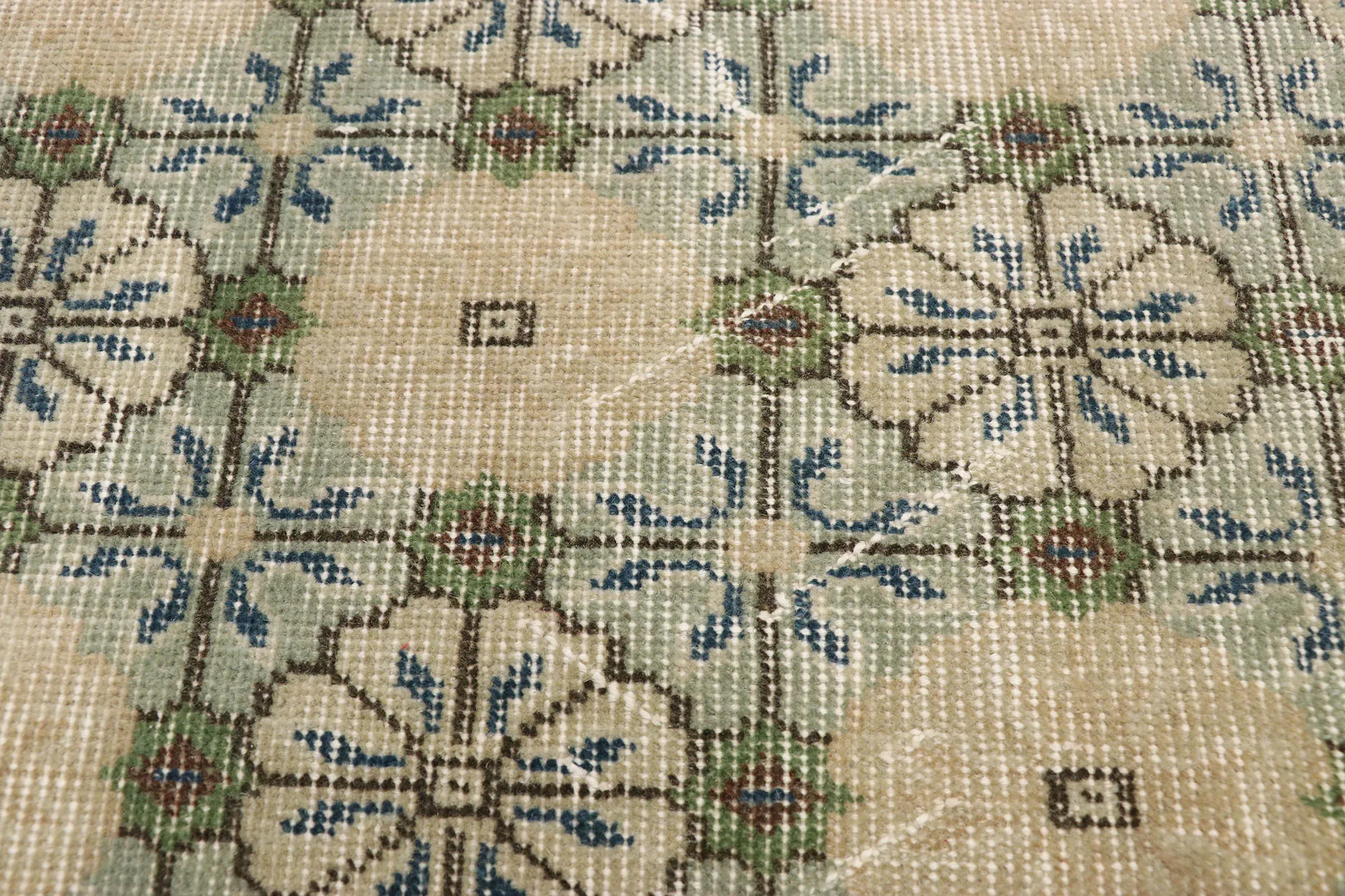 3’8” x 8’6” Zeki Muren Vintage Sivas Runner