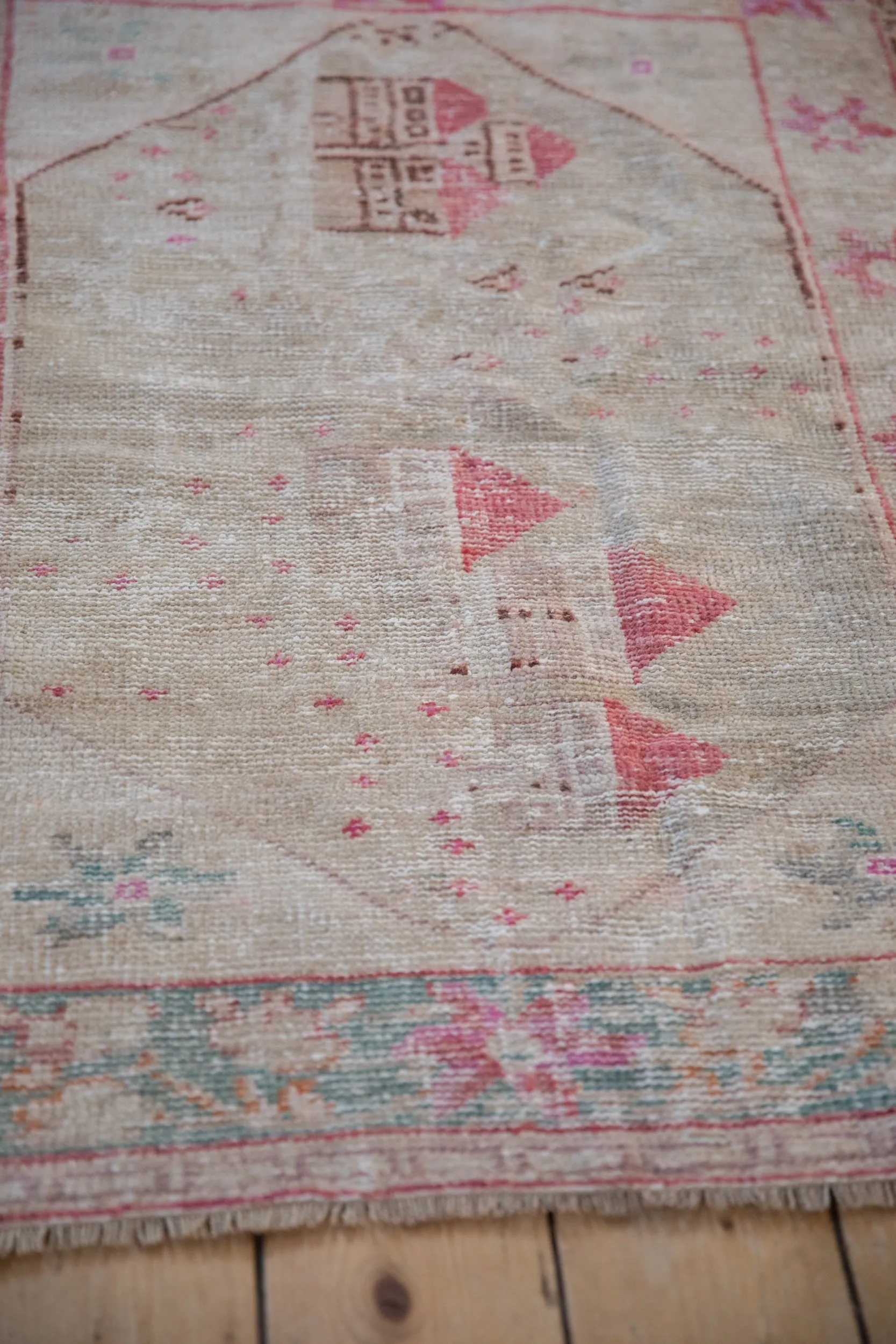3x4 Vintage Distressed Oushak Square Rug
