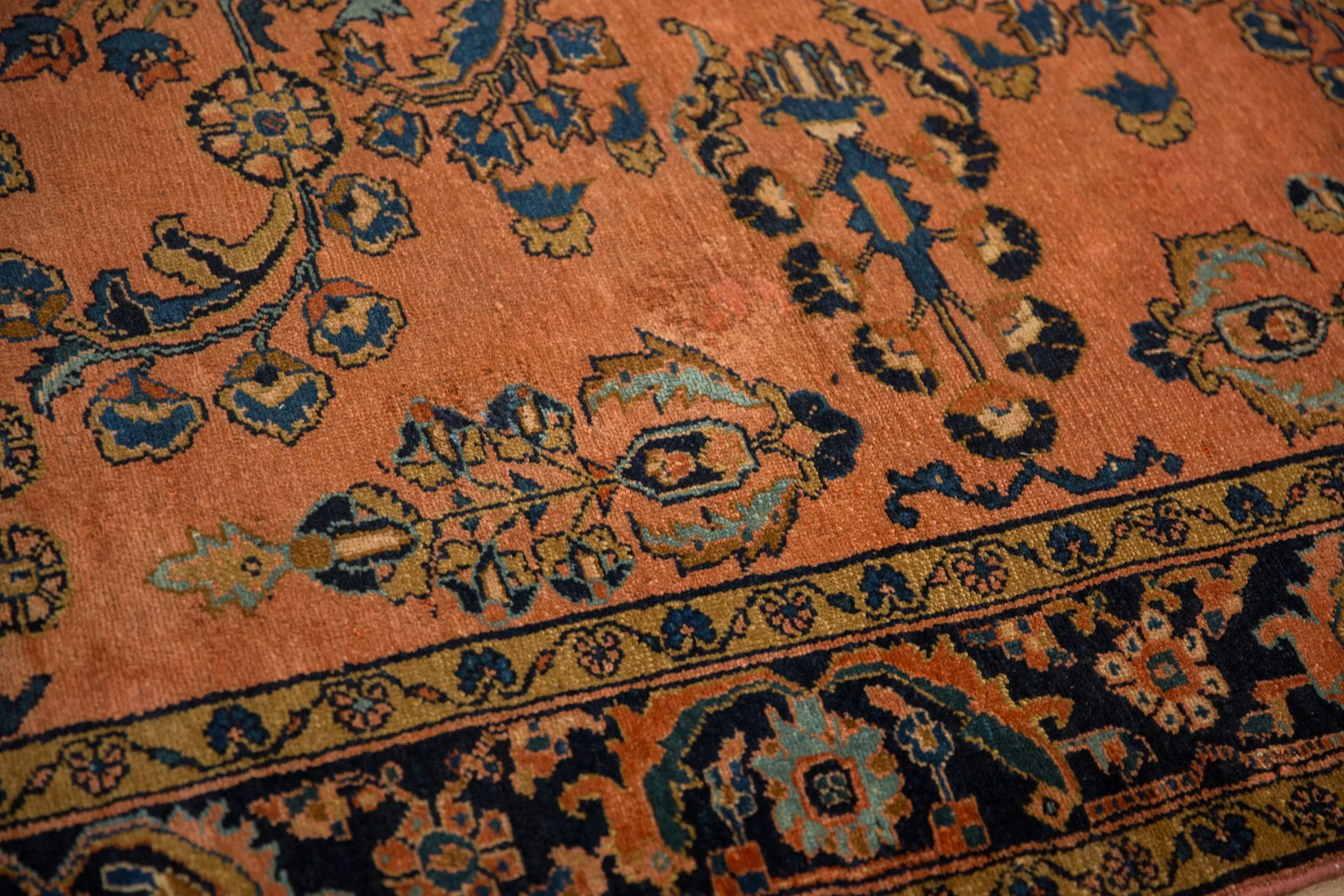5x6 Antique Lilihan Square Rug