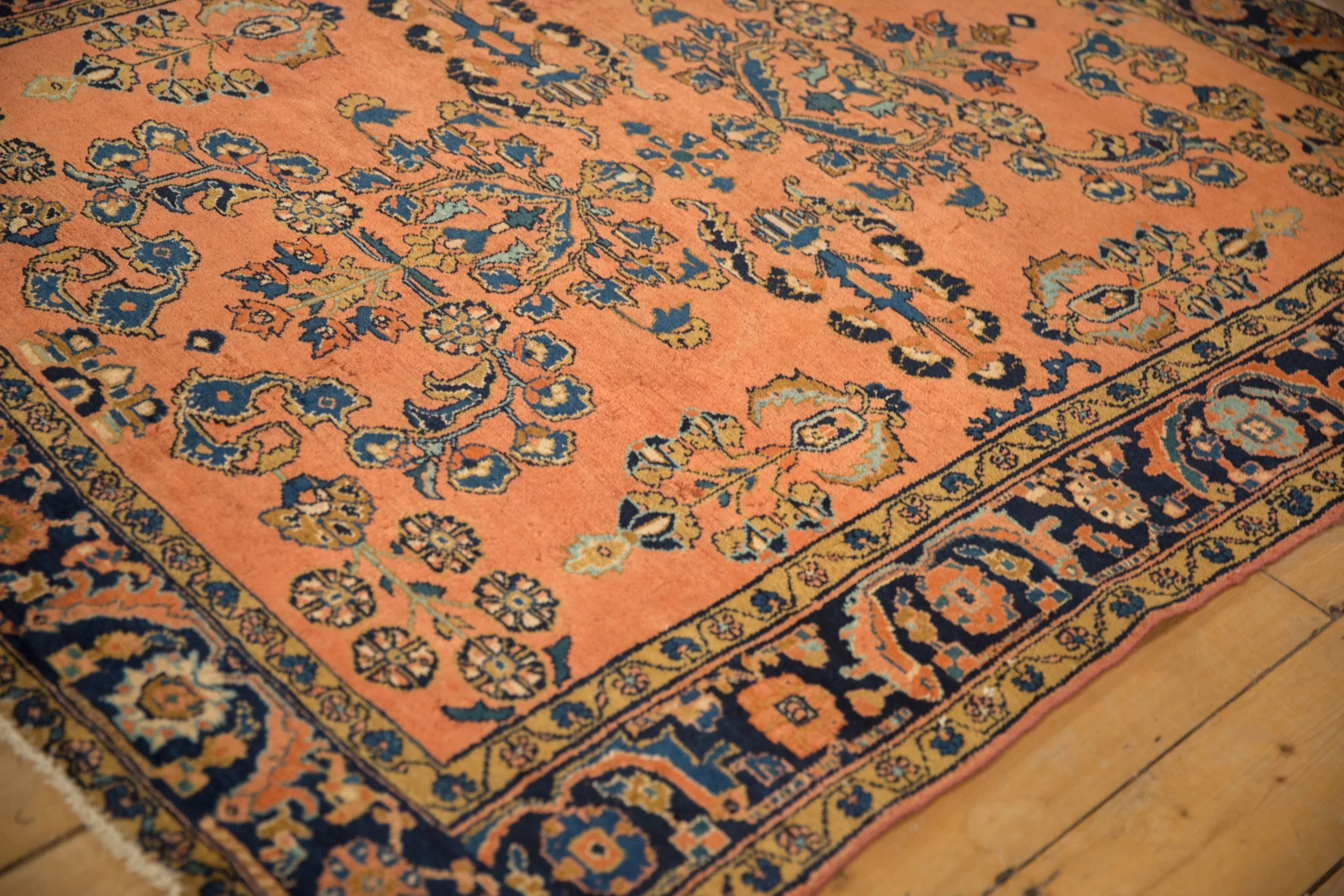 5x6 Antique Lilihan Square Rug