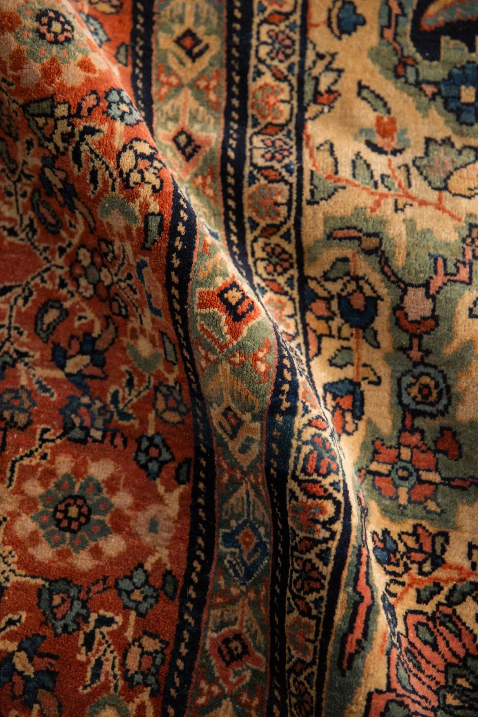 8.5x12.5 Antique Farahan Sarouk Carpet