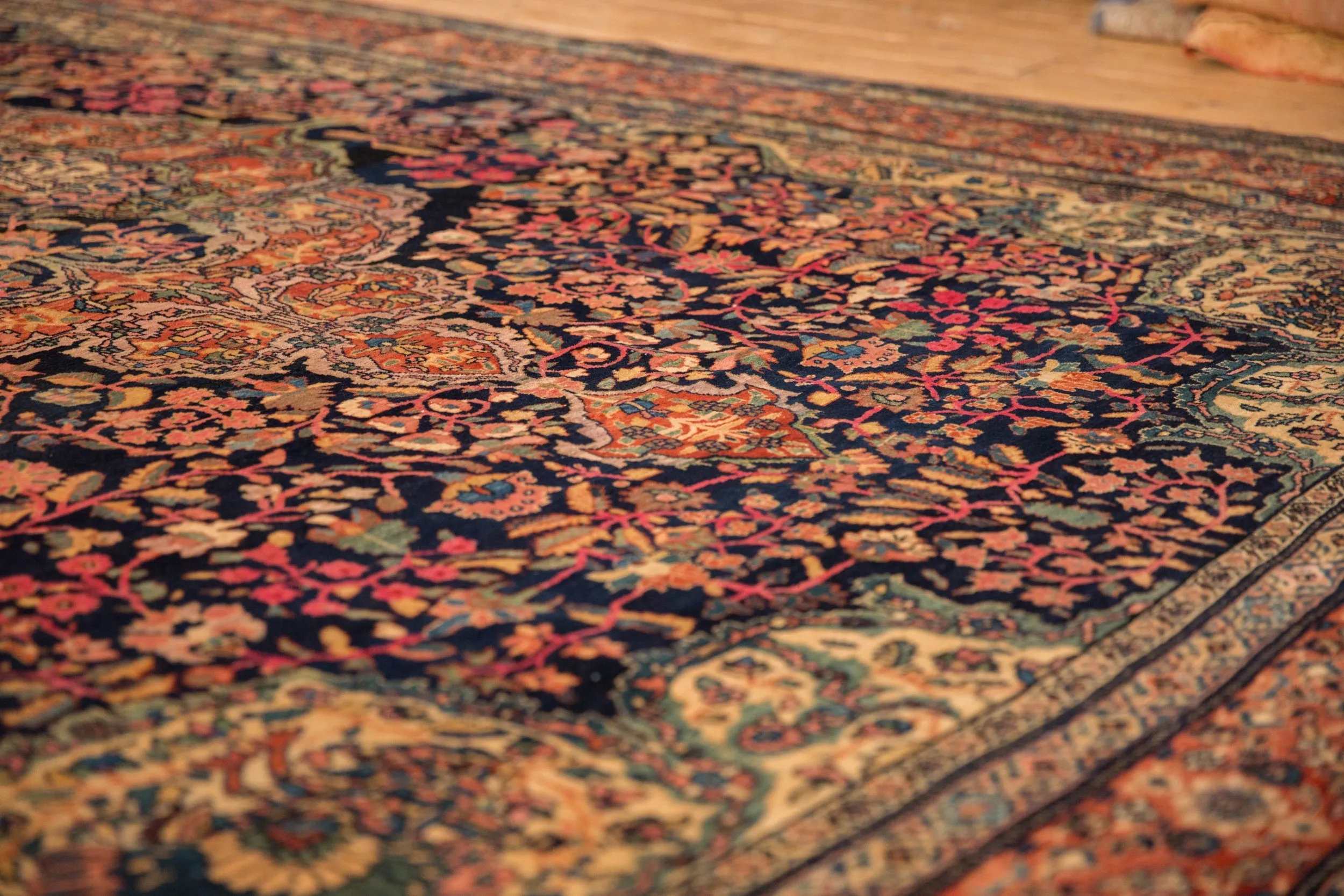 8.5x12.5 Antique Farahan Sarouk Carpet