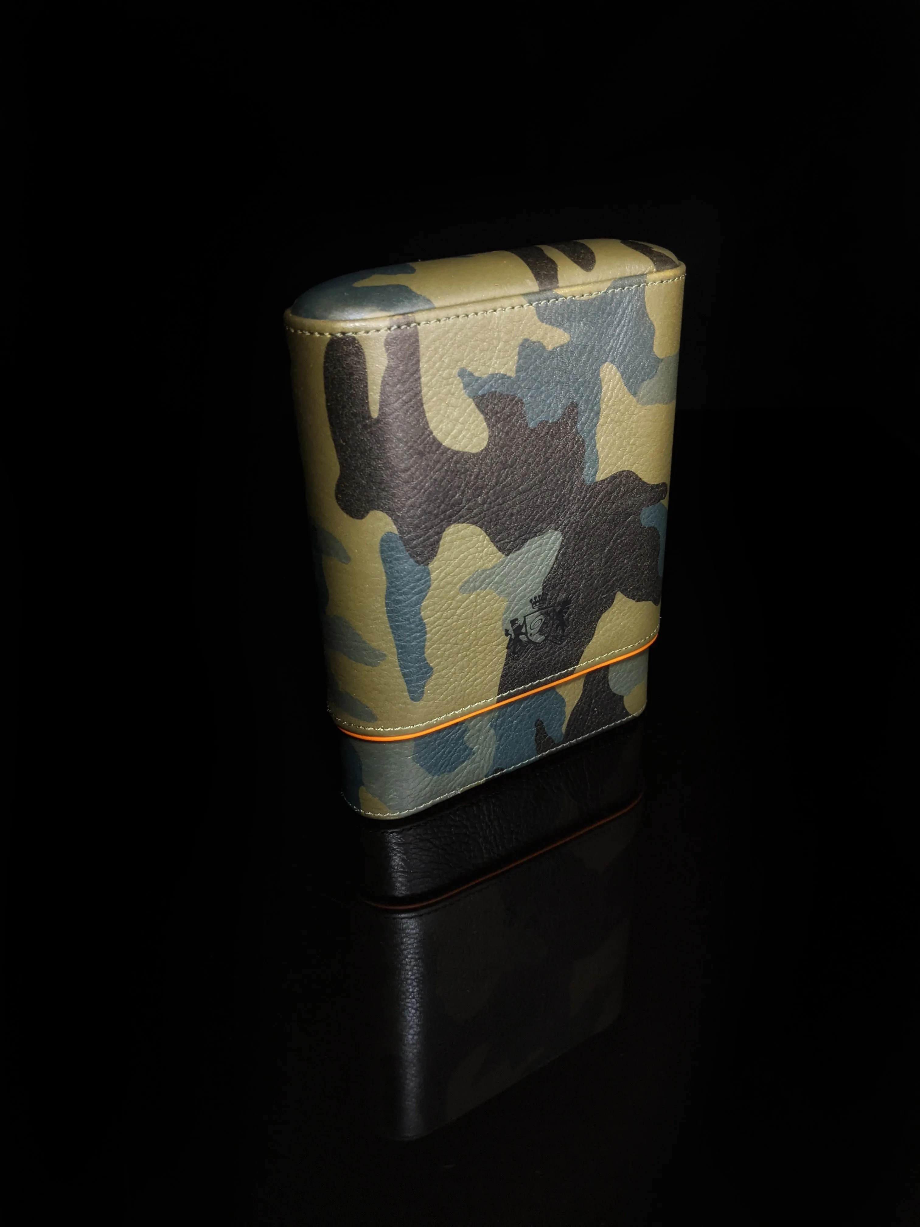 Brizard and Co Camo Golfer's Case