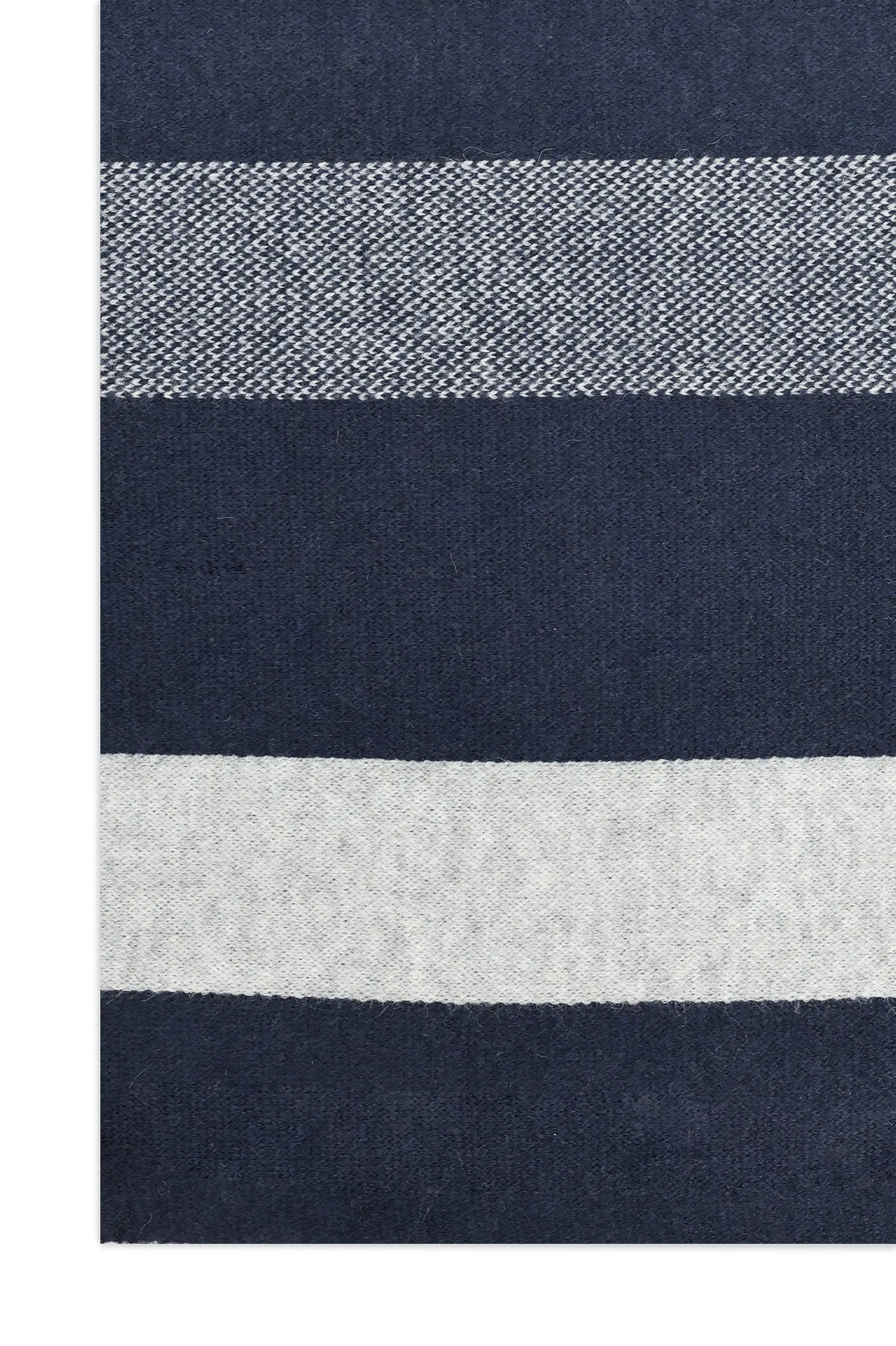 CHECKERED PANEL SCARF-NAVY