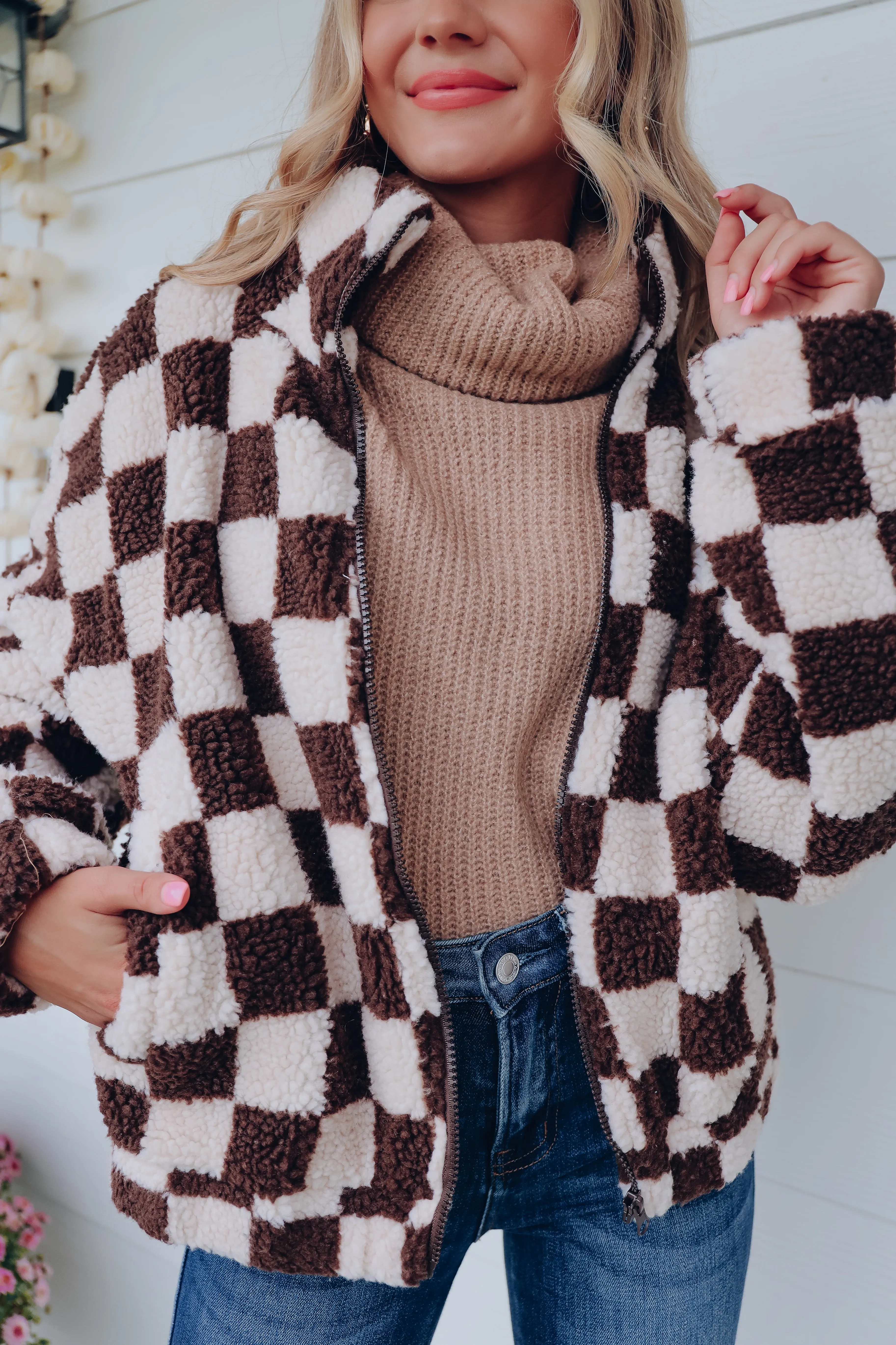 Checkered Print Sherpa Jacket - Brown/Beige
