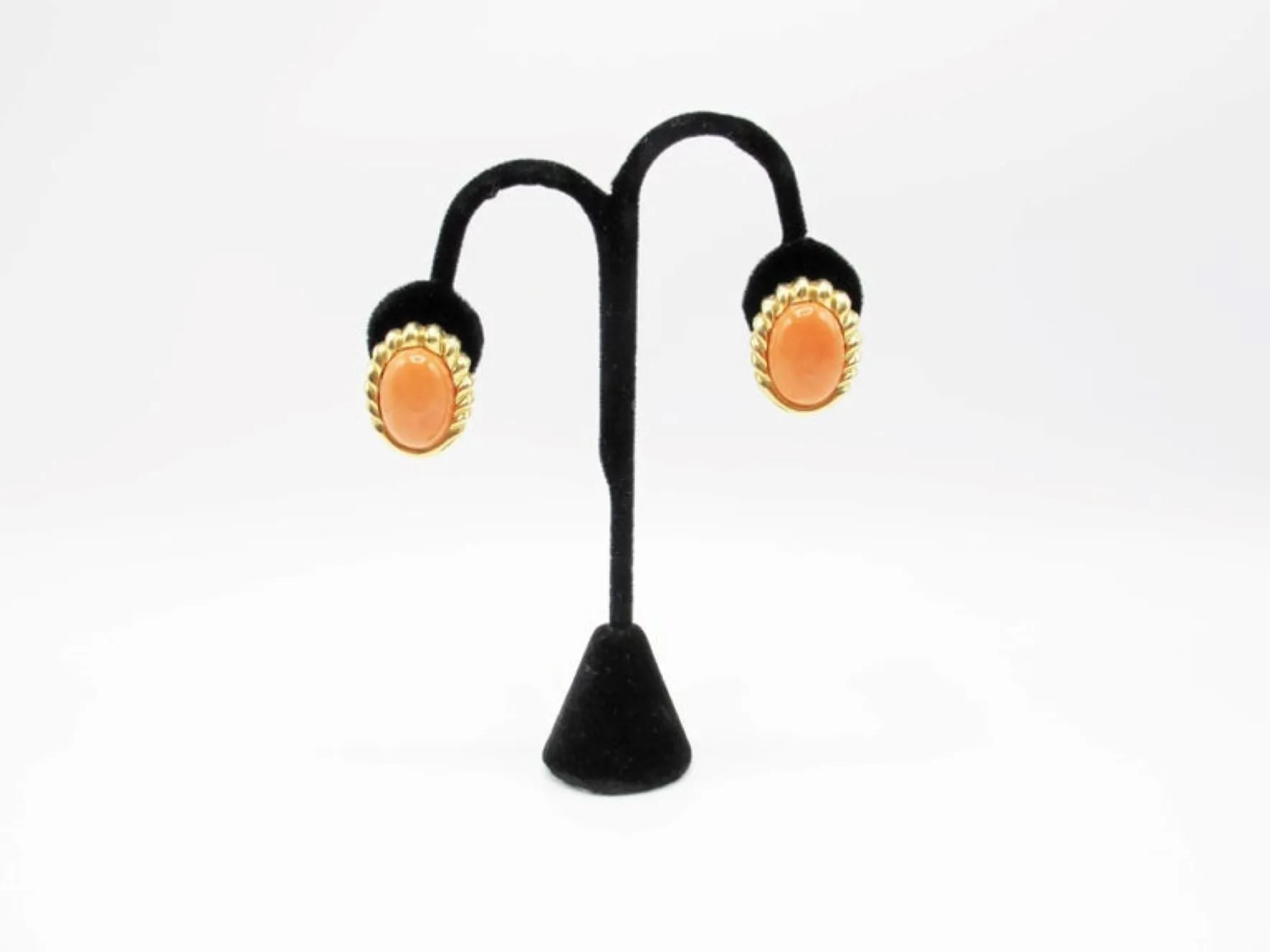 Chic Mediterranean Coral Gold Ear Clips