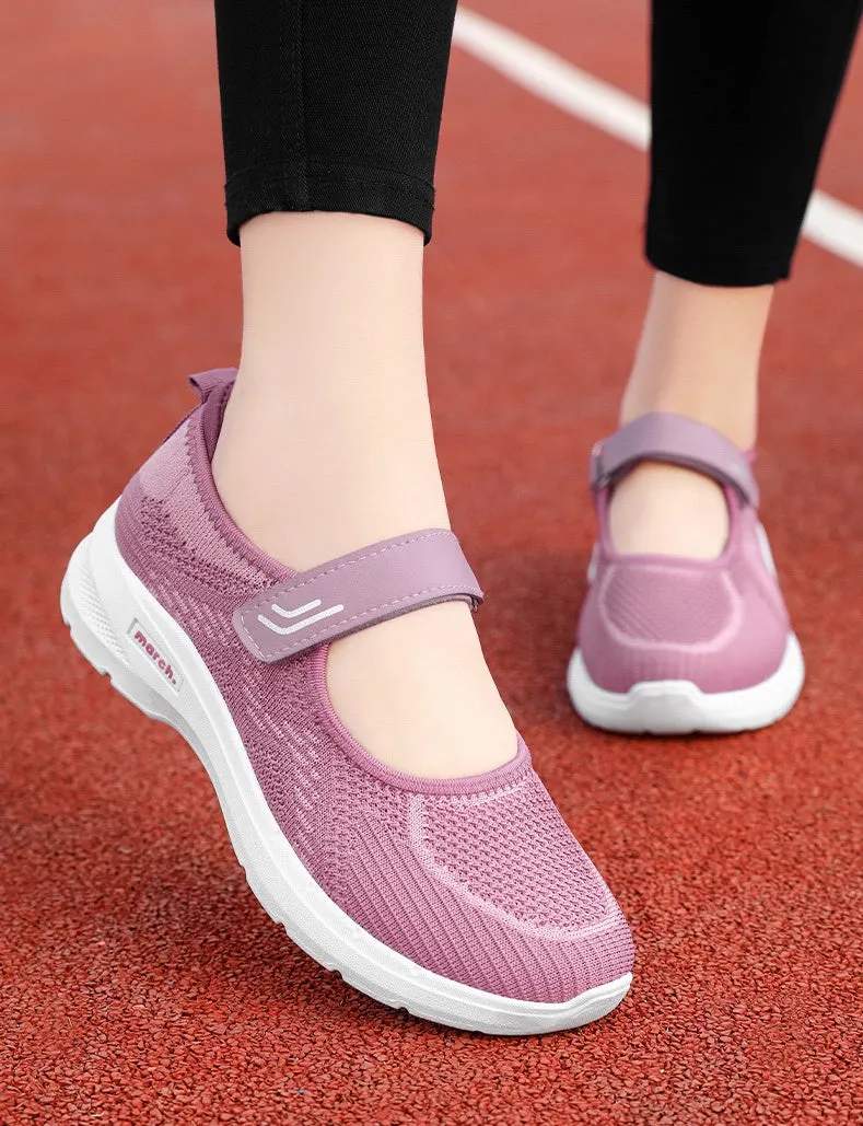Cozy and Soft Slip-Resistant Sneakers for Casual Outings