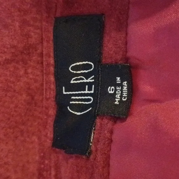 CUERO Women's Genuine Burgundy Suede Leather Skirt. Size 6