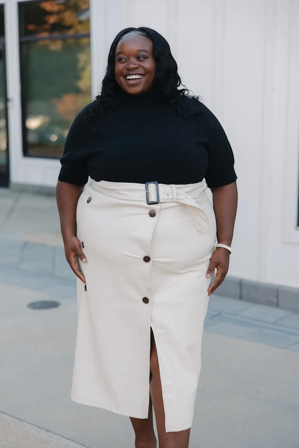 Ellis Black Short Sleeve Sweater (XS-3XL)