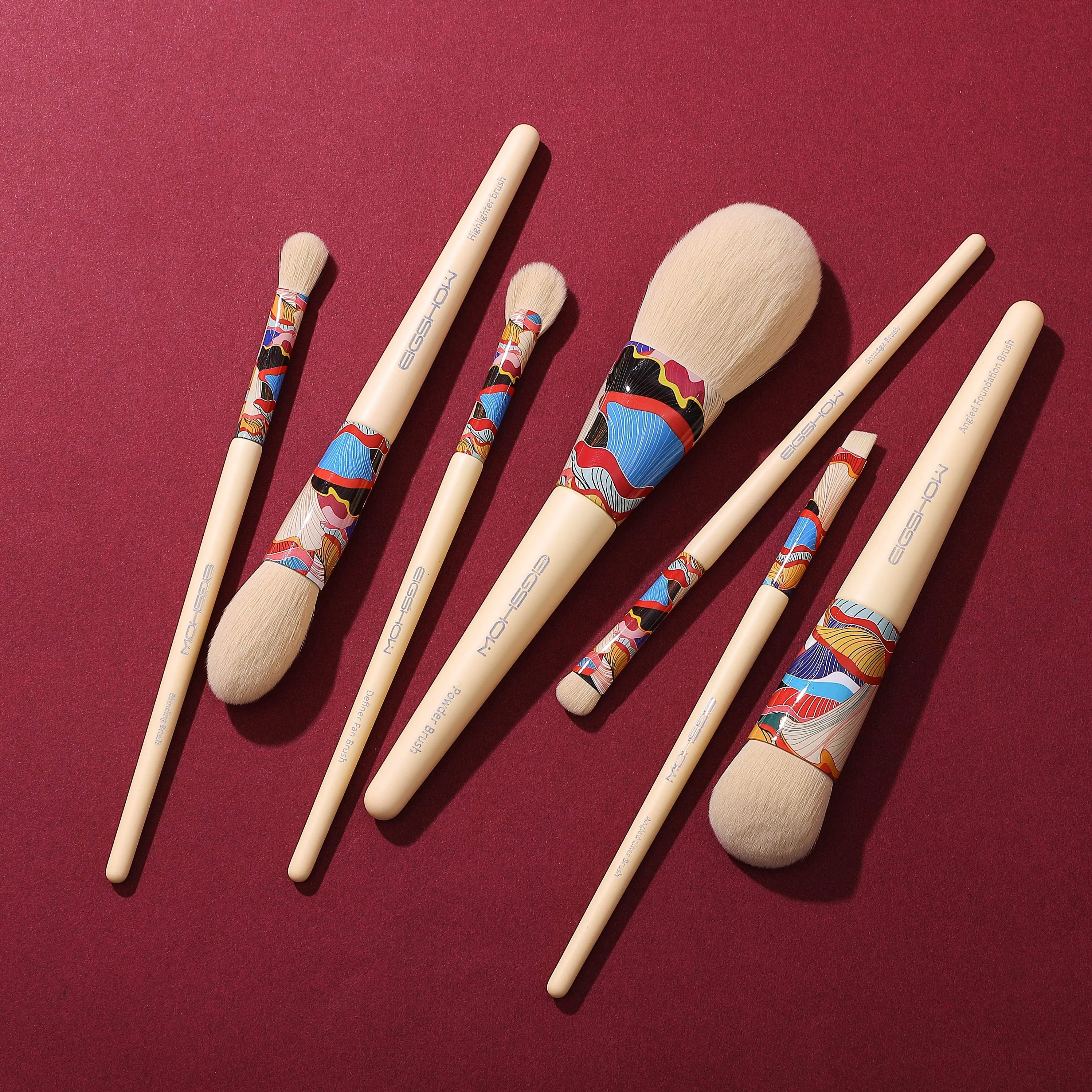 ESSENTIAL SERIES - 7 PCS YELLOW FRESHER BRUSH KIT WITH ECO-FRIENDLY CARTON CYLINDER