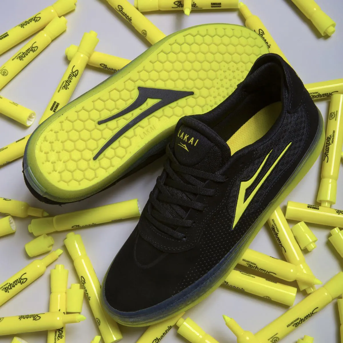 Essex - Black/Neon Suede