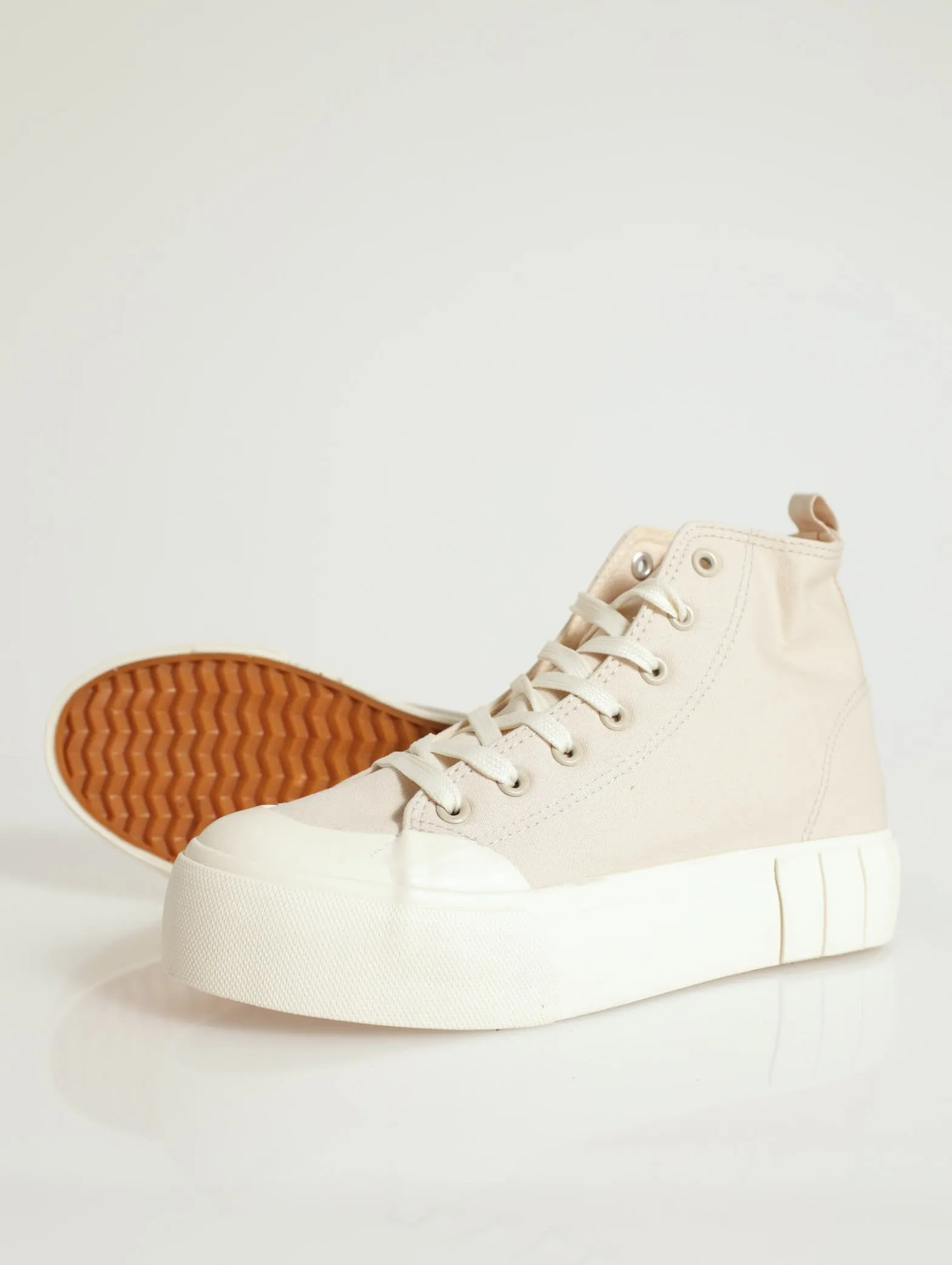 High-Top Plimsole Lace-Up Sneaker - Cream