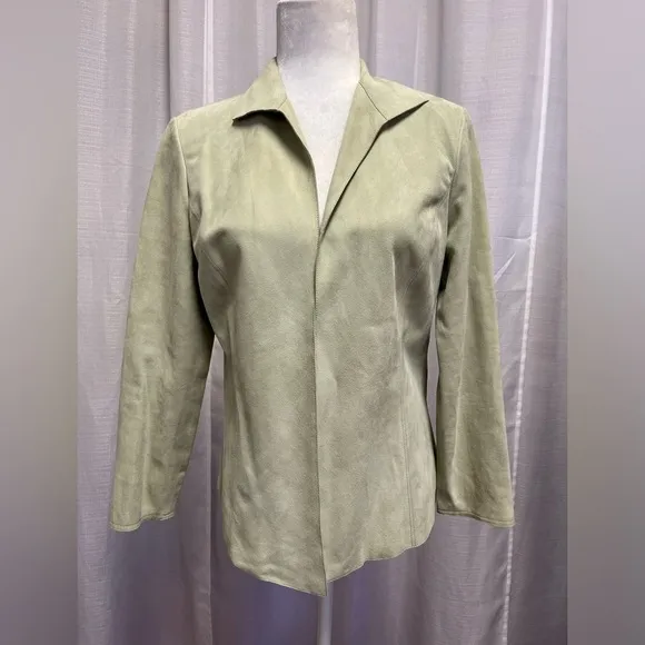 Lafayette 148 light green 100% suede blazer | size Small