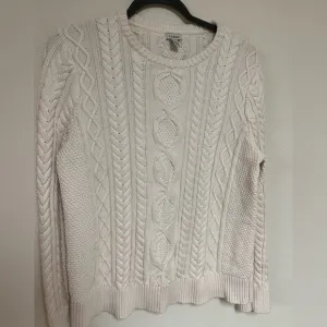 L.L.Bean Fisherman Cableknit Cream sweater XL