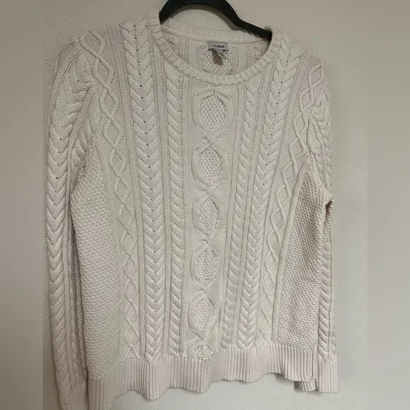 L.L.Bean Fisherman Cableknit Cream sweater XL