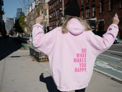 LOLA™ - OVERSIZED HOODED SWEATSHIRT
