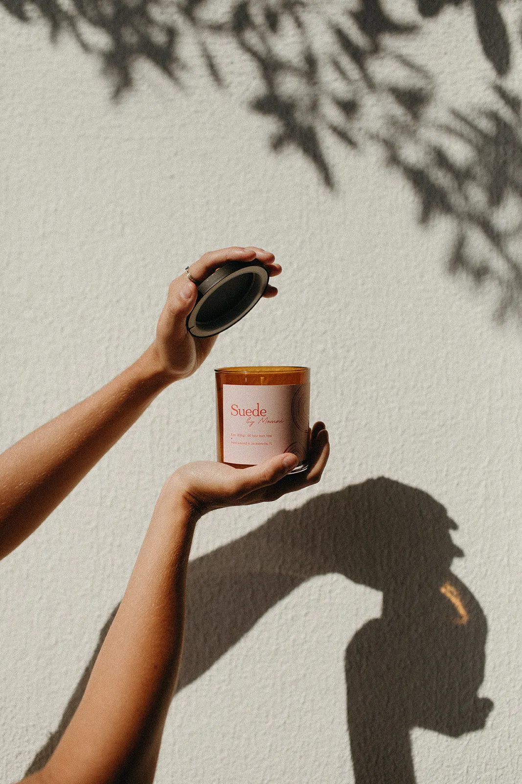 Momni Suede Candle