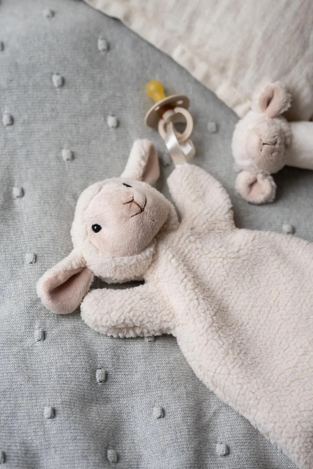 Nana Huchy Hoochy Coochie - Sophie the Sheep