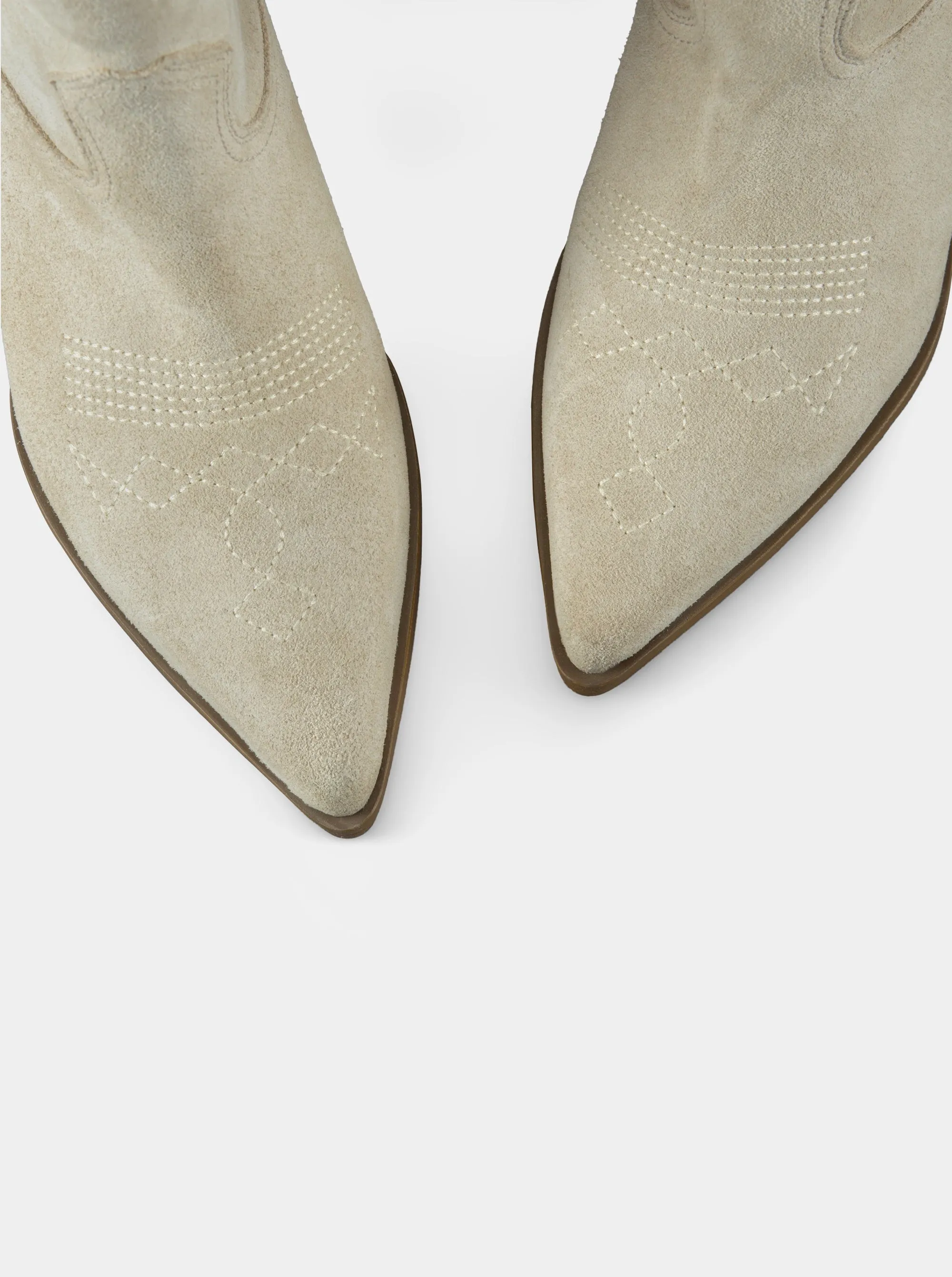 NEW SUIT BEIGE SUEDE BOOTIES