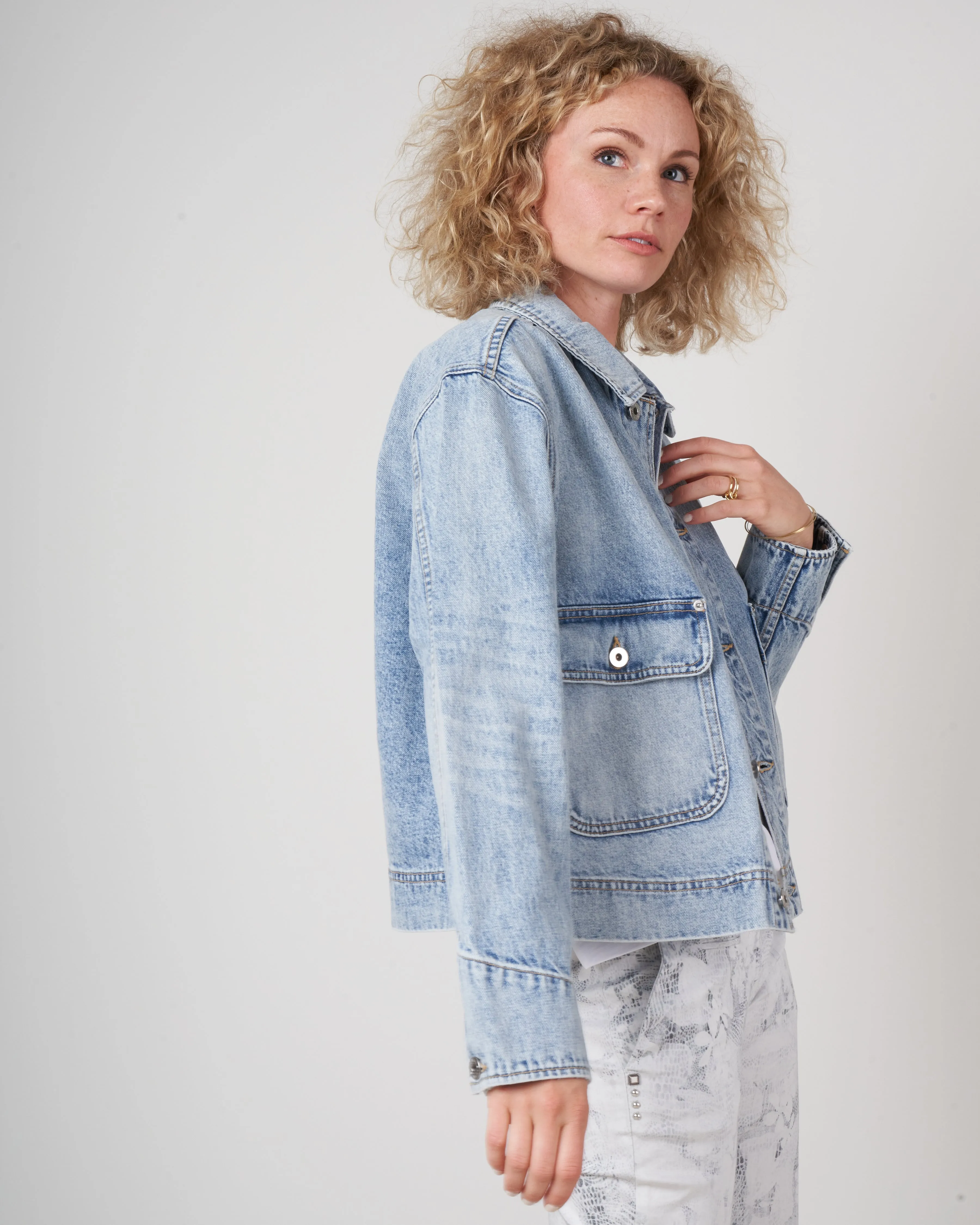 new thompson oversize denim jacket - crosby