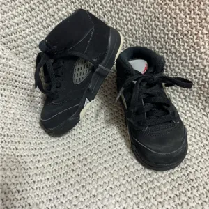 Nike Air Jordan 5 Retro BT Black Metallic (440890-003)‎ Toddlers Size 7C
