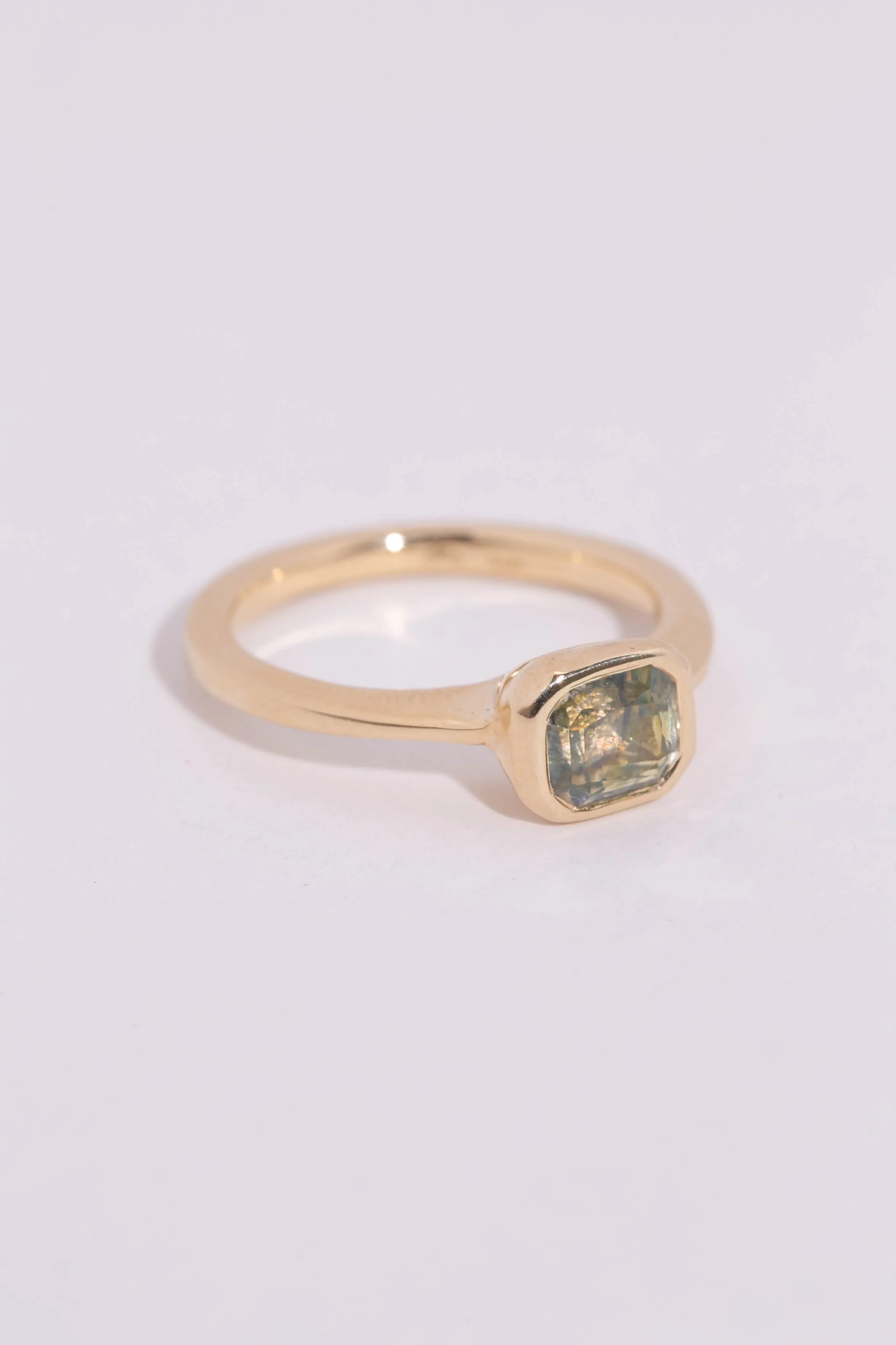 Olive Sapphire Solitaire