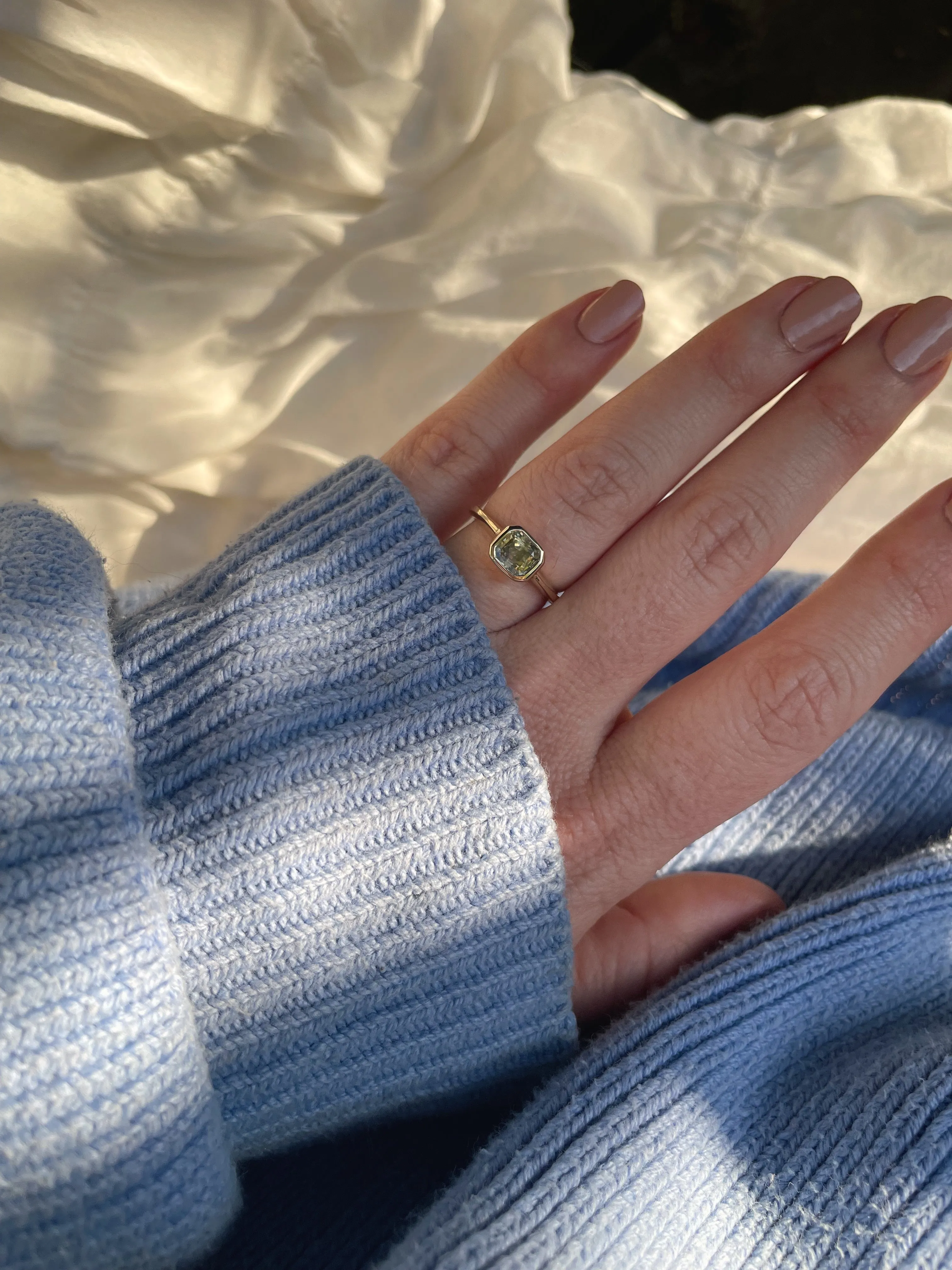 Olive Sapphire Solitaire