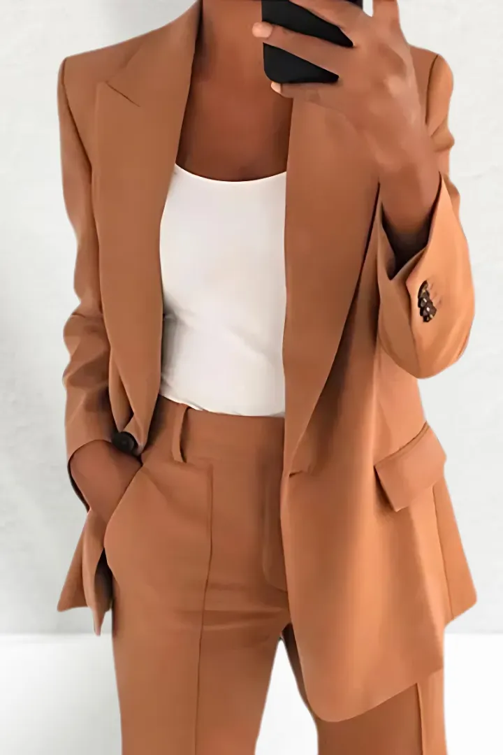 Teresa | Two-Piece Women's Suit