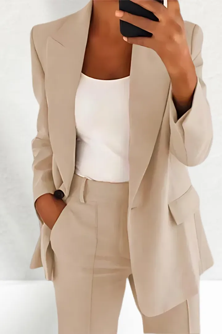 Teresa | Two-Piece Women's Suit