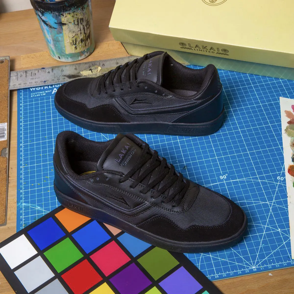 Terrace - Black/Black Suede