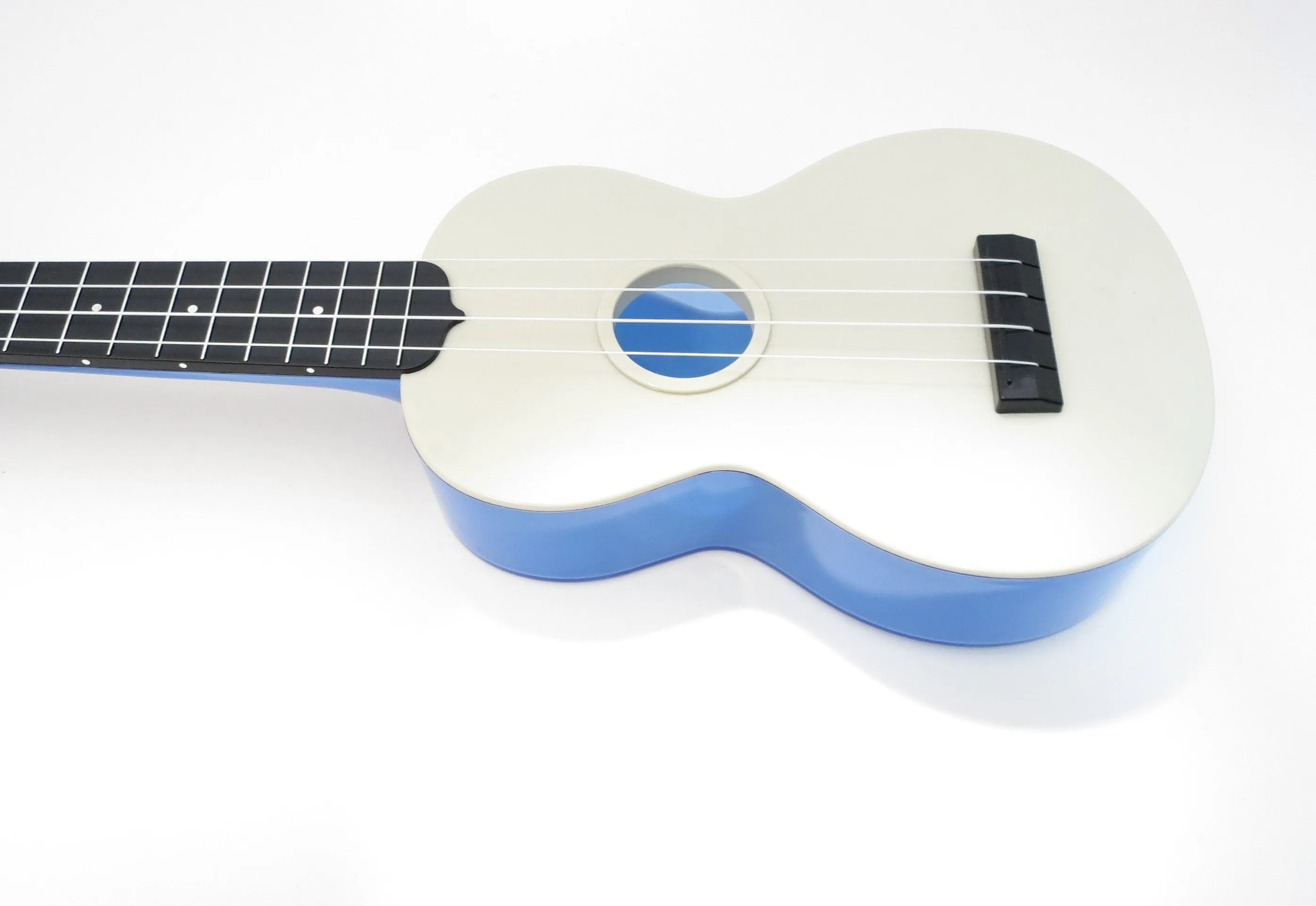 The Waterman by Makala Soprano Ukulele w/bag