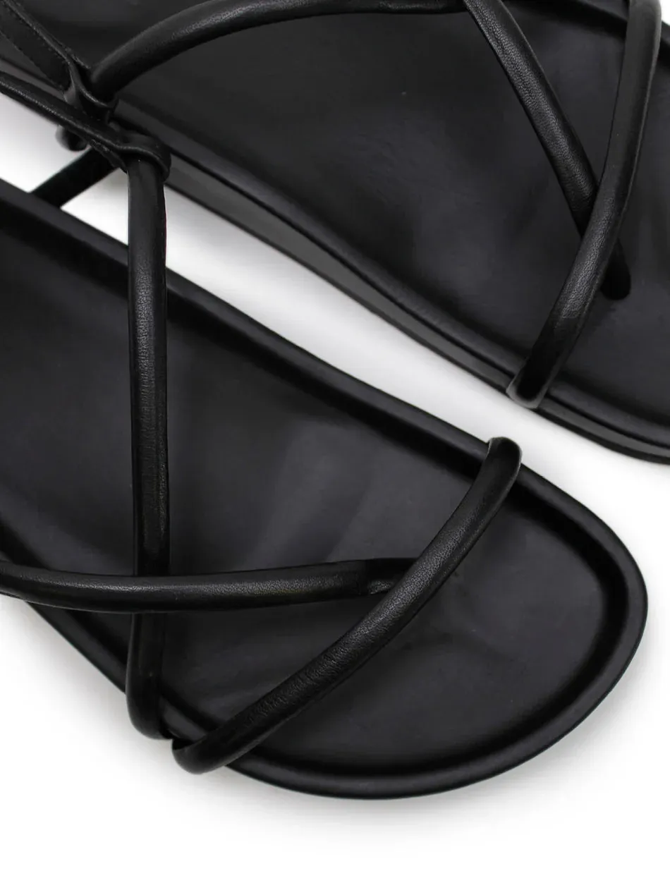 TUBE SANDAL BLACK