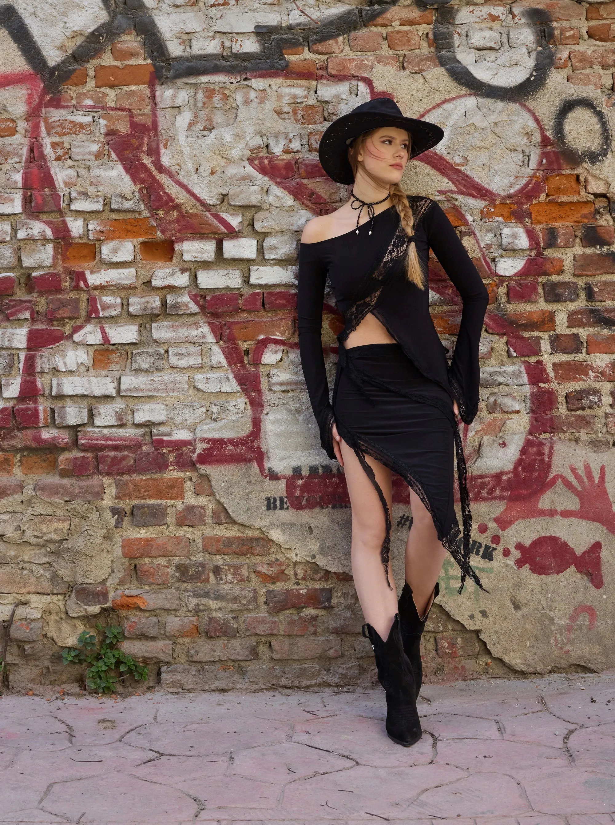 VANESSA BLACK SUEDE BOOTIES
