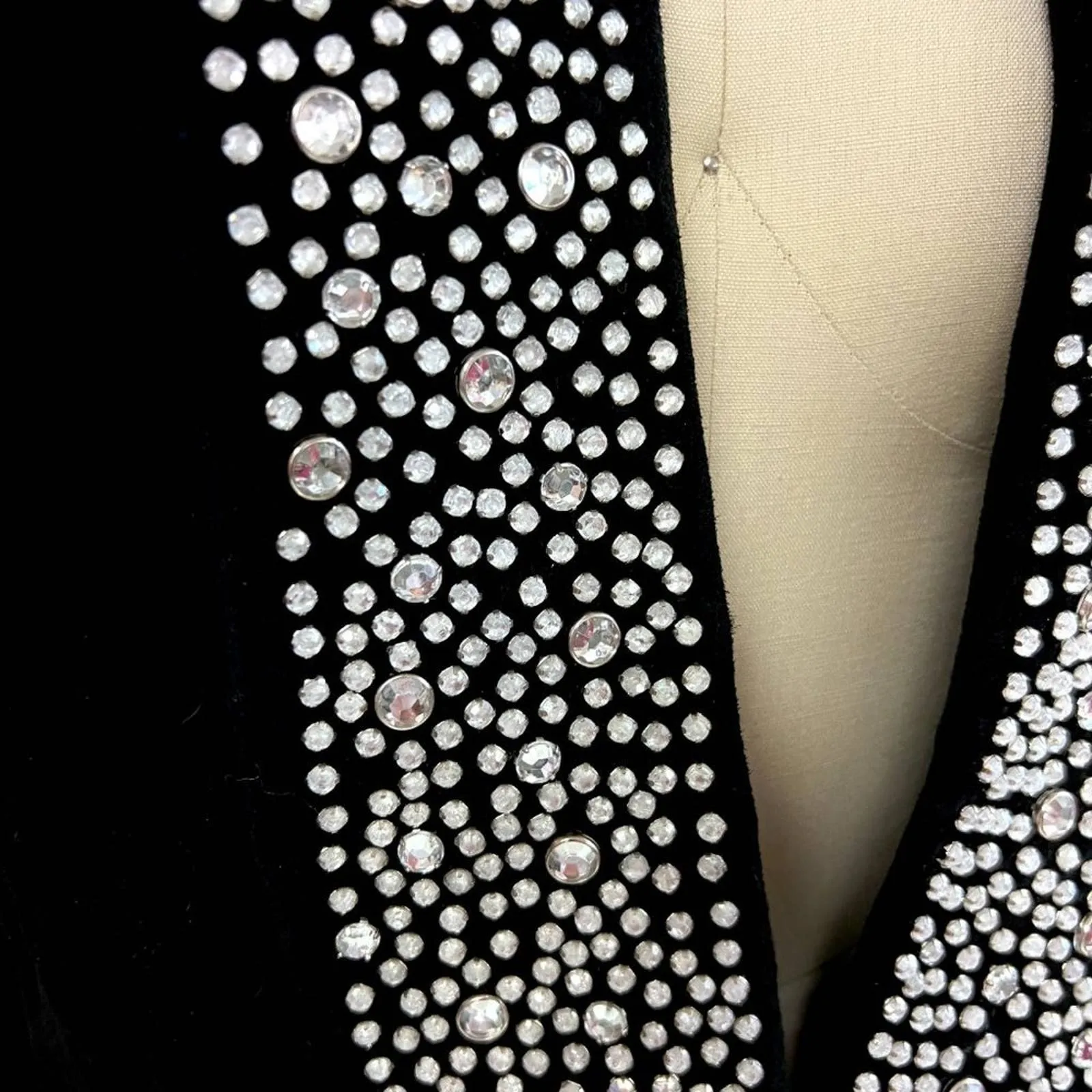 Vtg 80s Mob WIfe Lillie Rubin genuine leather blazer Studs Rhinestones size 8