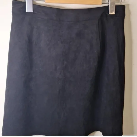 Wilfred free Nescher vegan suede faux wrap skirt elastic waist slip on SZ M