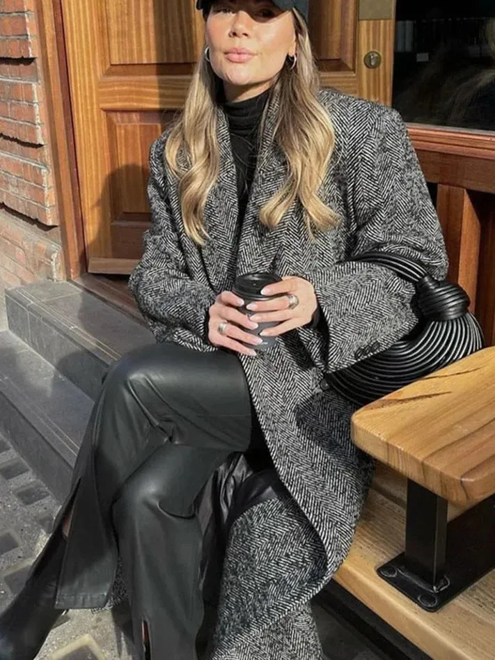 Women's Oversized Wool Coat | Cozy & Stylish | Longline Fit